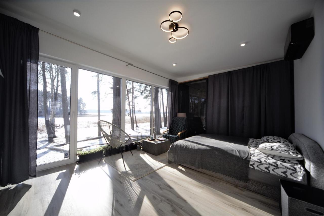 Gaujaclub - Our Bose And Bang&Olufsen Lofts On A Lake Gauja  المظهر الخارجي الصورة