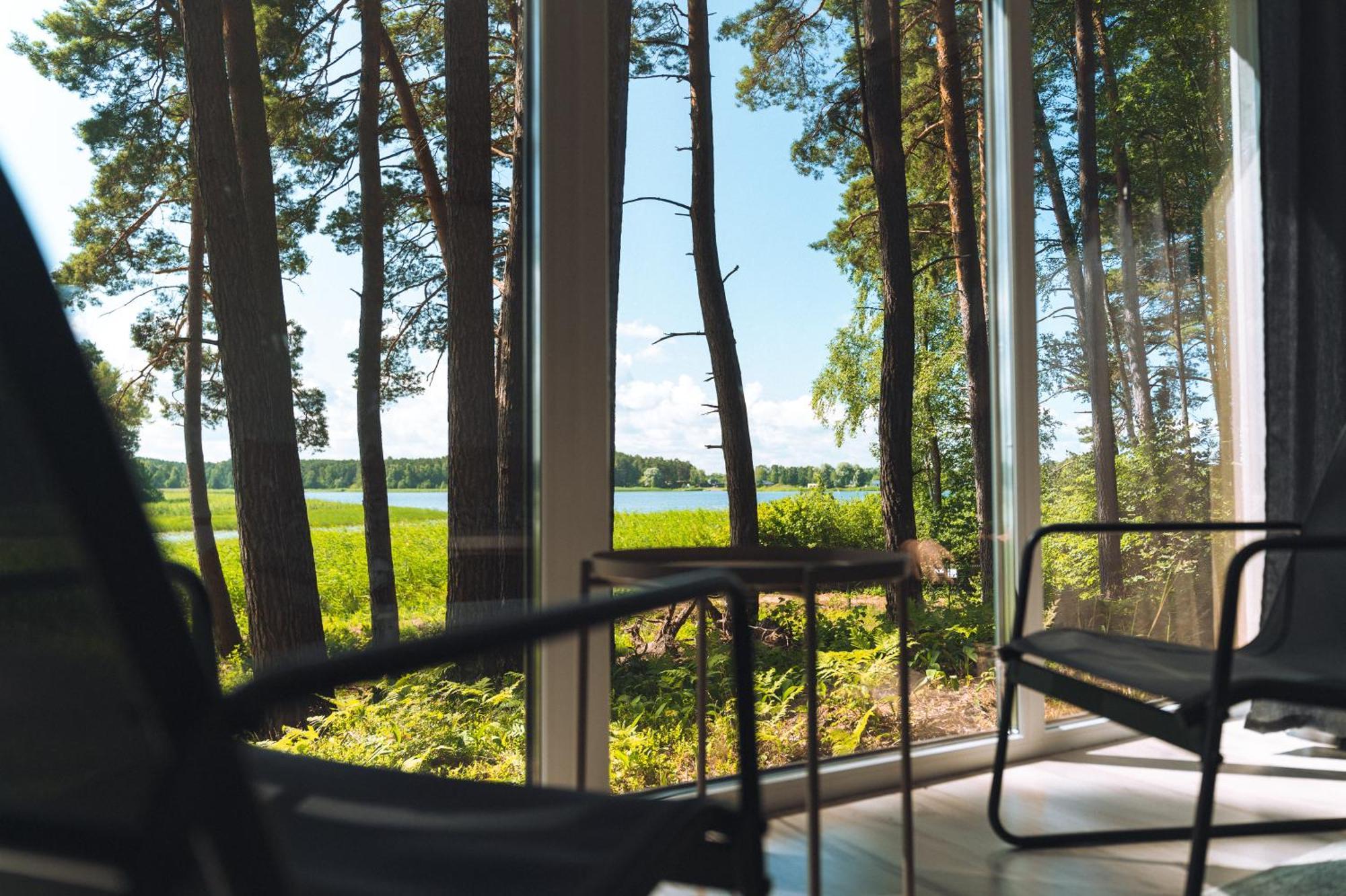 Gaujaclub - Our Bose And Bang&Olufsen Lofts On A Lake Gauja  المظهر الخارجي الصورة